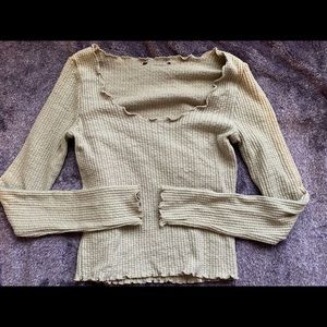 Forever 21 Long Sleeve Lettuce Hem Crop Top